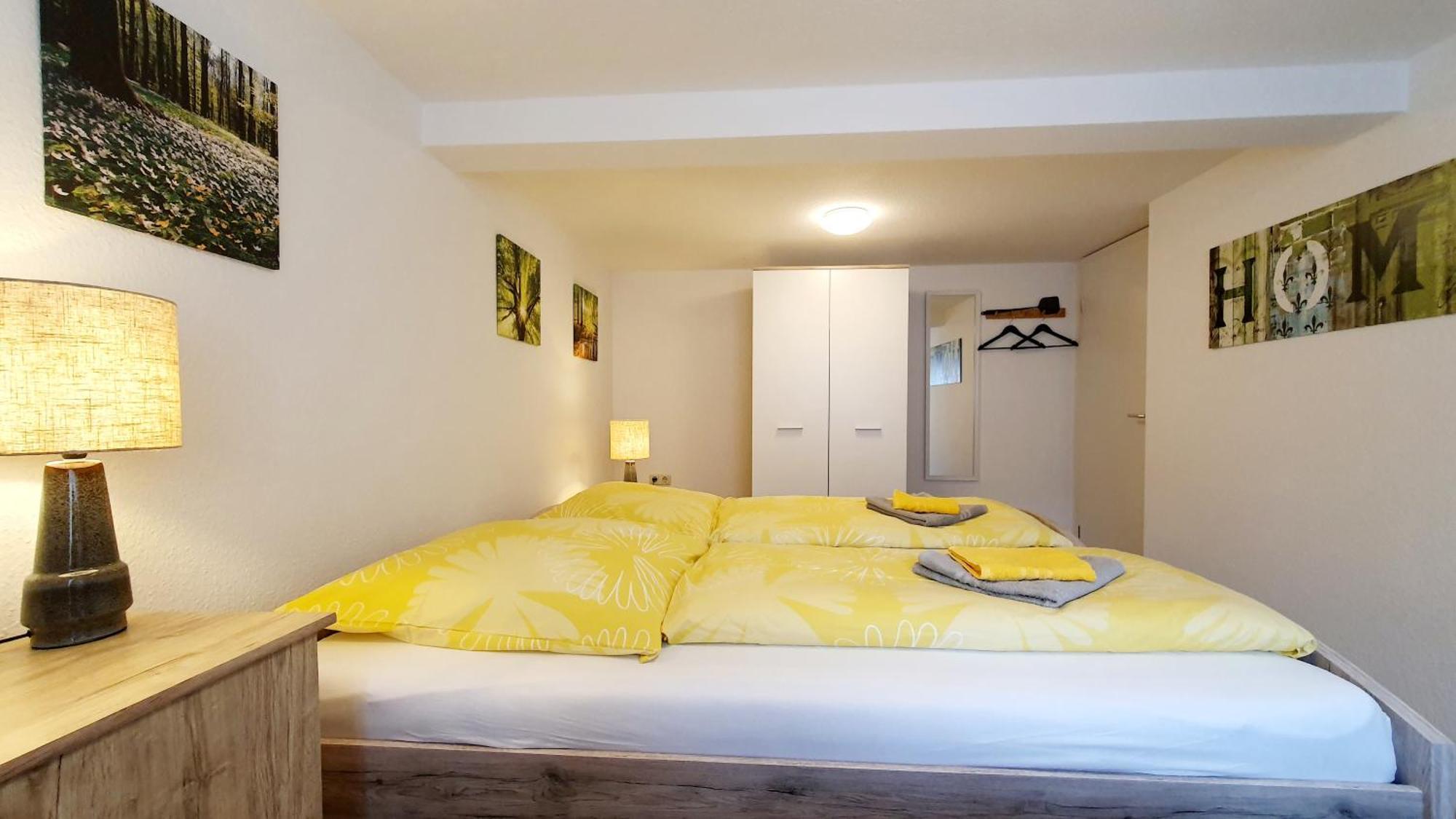 Apartment Gruener Fuerst Mit Sitzecke Im Innenhof & Naehe Park & Erdgeschoss バート・ムスカウ エクステリア 写真